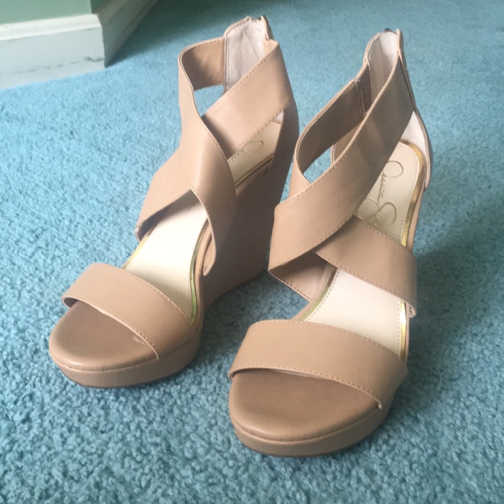 Jessica Simpson Jinxxi nude wedges (8.5)
